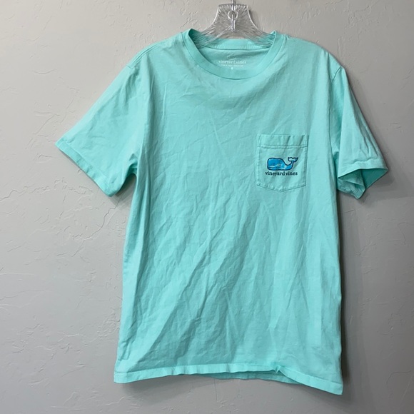 Vineyard Vines Other - Vineyard Vines T-shirt size small